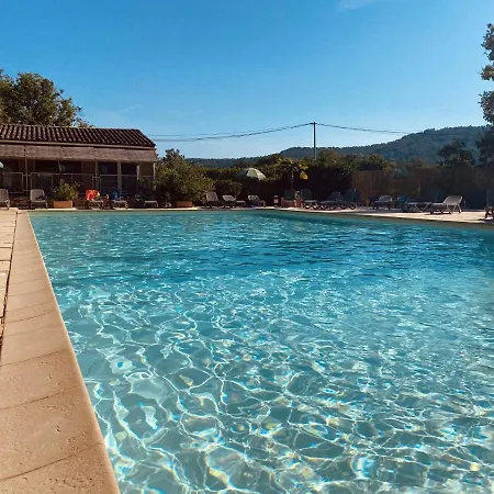 Domaine Les Chenes Blancs Campsite